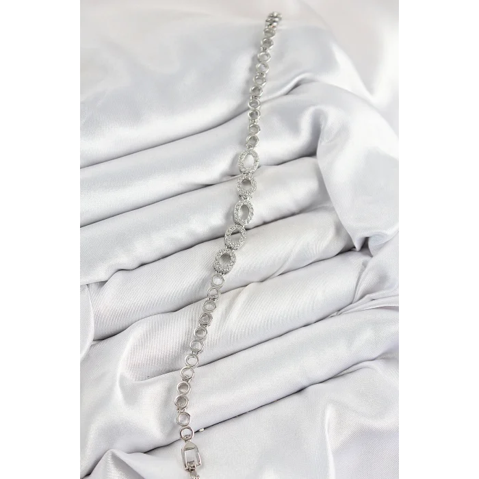 Pirinç Zirkon Taşlı Oval Model Gümüş Renk Kadın Bileklik