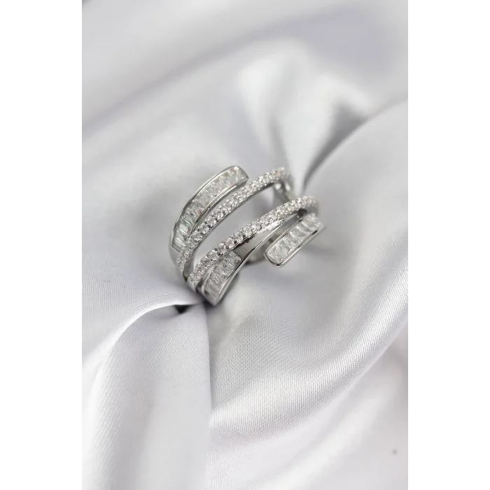 Sarmal Zirkon Baget Taşlı Gümüş Renk Kadın Yüzük