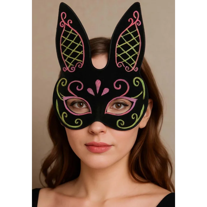 Siyah Renk Pembe Gold Simli Siyah Süet Kaplama Tavşan Maskesi 18x16 cm