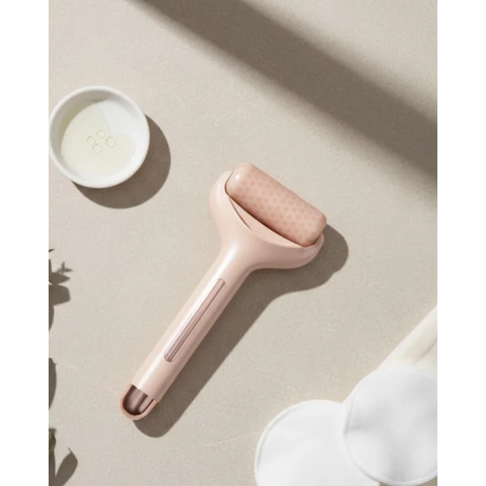 Yüz İçin Buz Silindiri Cilt Sıkılaştırıcı ve Ferahlatıcı Masaj Aleti