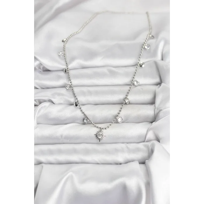 Zirkon Taşlı Kutup Yıldızı Model Pirinç Gümüş Renk Kadın Kolye