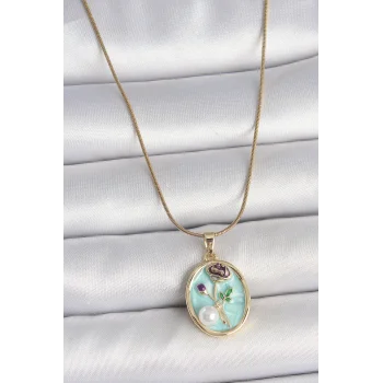316L Çelik Gold Renk Zincir Mavi Çiçek İşlemeli İnci Detay Portre Model Kadın Kolye