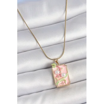 316L Çelik Gold Renk Zincir Pembe Mineli İncli Çiçek İşlemeli Portre Model Kadın Kolye