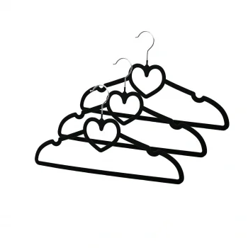 3PCS SİYAH KADİFE KAPLI - KALPLİ PLASTİK ASKI METAL UÇLU (5047)