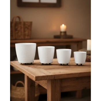 4’lü 3D Şık Beyaz Saksı Seti Modern Ayaklı Dekoratif Vazo