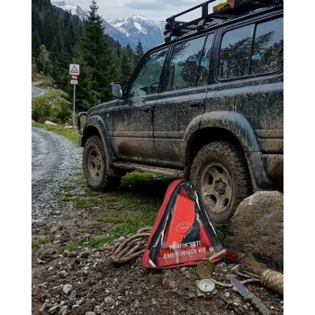 Araç Trafik Seti Muayene Uyumlu Acil Yardım ve Güvenlik Kiti