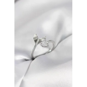 Balık Kuyruğu Model Gümüş Renk Zirkon Taşlı Kadın Yüzük