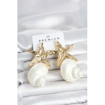 Doğal Deniz Kabuğu ve Gold Renk Yıldız Model Kadın Küpe