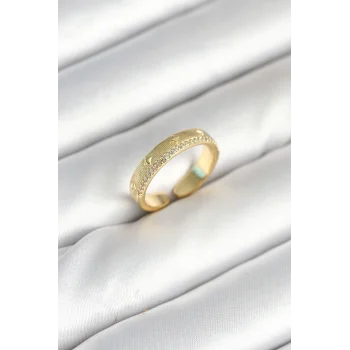 Gold Renk Şerit Zirkon Taşlı Kadın Yüzük