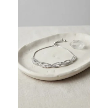 Gümüş Renk Baget Zirkon Taşlı Sarmal Model Pirinç Asansör Bileklik