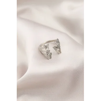Gümüş Renk Metal Kelebek Model Kadın Yüzük