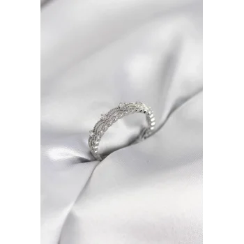 Gümüş Renk Motif Desenli Zirkon Taşlı Kadın Yüzük