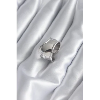 Gümüş Renk Plaka Kadın Yüzük