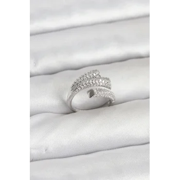 Gümüş Renk Zirkon Taşlı Pirinç Kadın Yüzük