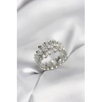 Gümüş Renk Zirkon Taşlı Sıralı Damla Model Kadın Yüzük