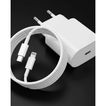 iPhone 13 12 11 XR XS X SE 2022 2020 20W Lightning Şarj Cihazı