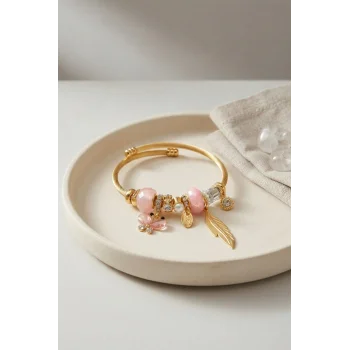 Kelebek Model Gold Renk Pembe Charmlı Bileklik