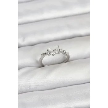Kelebek Model Gümüş Renk Pirinç Kadın Yüzük