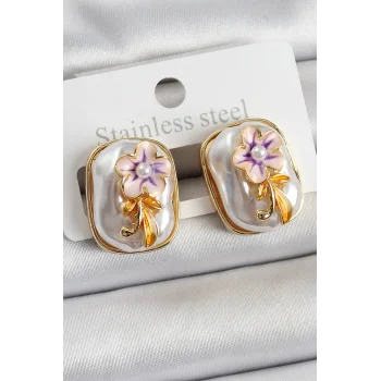 Pirinç Beyaz Mineli İnci Detaylı Çiçek Figürlü Sanatsal Portre Model Gold Renk Kadın Küpe