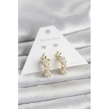 Pirinç Gold Renk Kelebek Detaylı Kadın Küpe Seti