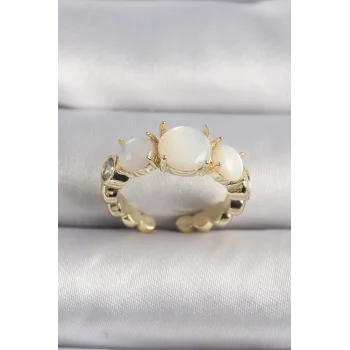 Pirinç Gold Renk Zirkon Taş Detaylı Beyaz Sedefli VIP Seri Kadın Yüzük