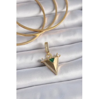 Pirinç Gold Renk Zirkon Taşlı 3D Üçgen Model Ajda Charm