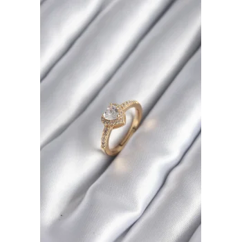 Pirinç Gold Renk Zirkon Taşlı Kalp Charm Model Kadın Yüzük