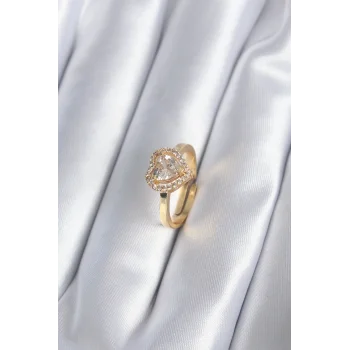 Pirinç Gold Renk Zirkon Taşlı Kalp Charm Model Kadın Yüzük