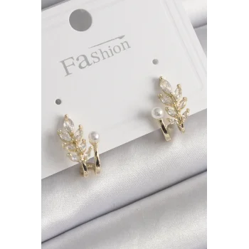 Pirinç Gold Renk Zirkon Taşlı Yaprak Model İnci Detay Küpe