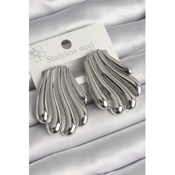 Pirinç Gümüş Renk İşlemeli İstiridye Model Kadın Küpe