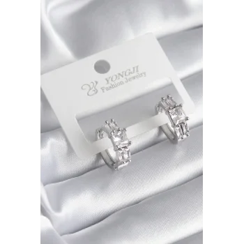 Pirinç Gümüş Renk Kare Zirkon Taşlı Kadın Küpe