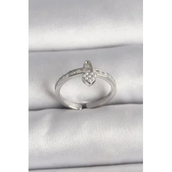 Pirinç Gümüş Renk Zirkon Taşlı İnci Detaylı Kilit Kalp Model Ayarlanabilir Yüzük