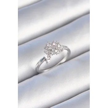 Pirinç Gümüş Renk Zirkon Taşlı Kadın Yüzük