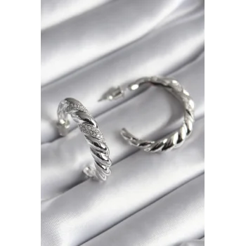 Pirinç Gümüş Renk Zirkon Taşlı Sarmal Model Kadın Küpe