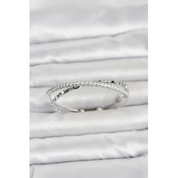 Pirinç Gümüş Renk Zirkon Taşlı ve Dorika Model Kadın Bileklik