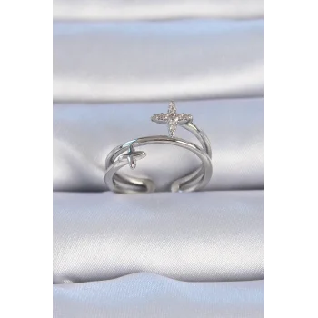 Pirinç Gümüş Renk Zirkon Taşlı Yıldız Model Kadın Yüzük