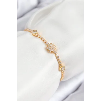 Pirinç Zirkon Taşlı Kar Tanesi Model Gold Renk Asansörlü Kadın Bileklik