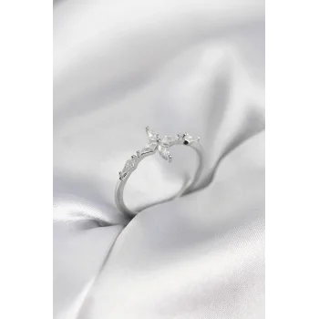 Yıldız Model Zirkon Taşlı Gümüş Renk Kadın Yüzük