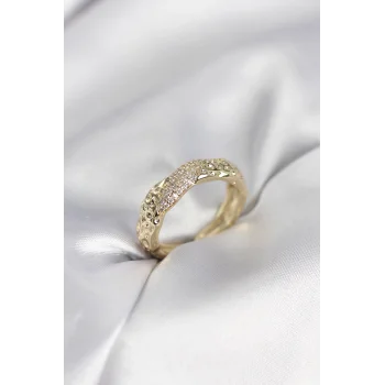 Zirkon Taşlı Puntalı Gold Renk Kadın Yüzük