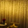 8 Fonksiyonlu 16 Saçaklı Perde Led 3 x 1 (Günışığı)
