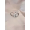 Ayarlamalı Gümüş Renk Metal Zirkon Taş ve Kristal Taşlı Kelebek Model Yüzük