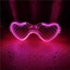 Pembe LED Işıklı Kalp Gözlük – 3 Modlu Parti - Glow Gözlüğü (5047)