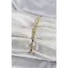 Pirinç Gold Renk Damla Model Zirkon Taşlı Kadın Bileklik