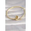 Pirinç Gold Renk İşleme Detay Charm Model Kadın Bileklik