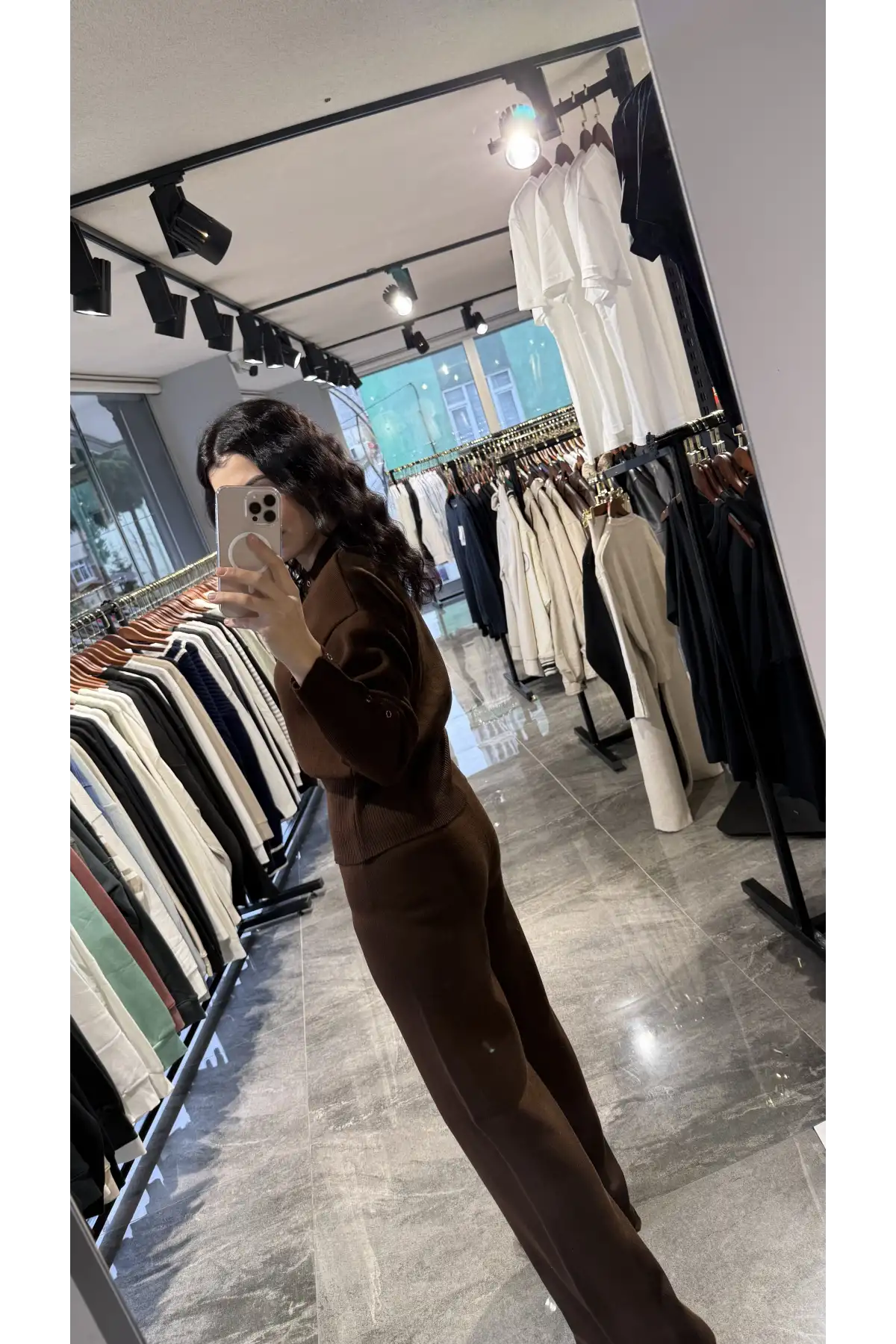 Kahverengi Triko Takım