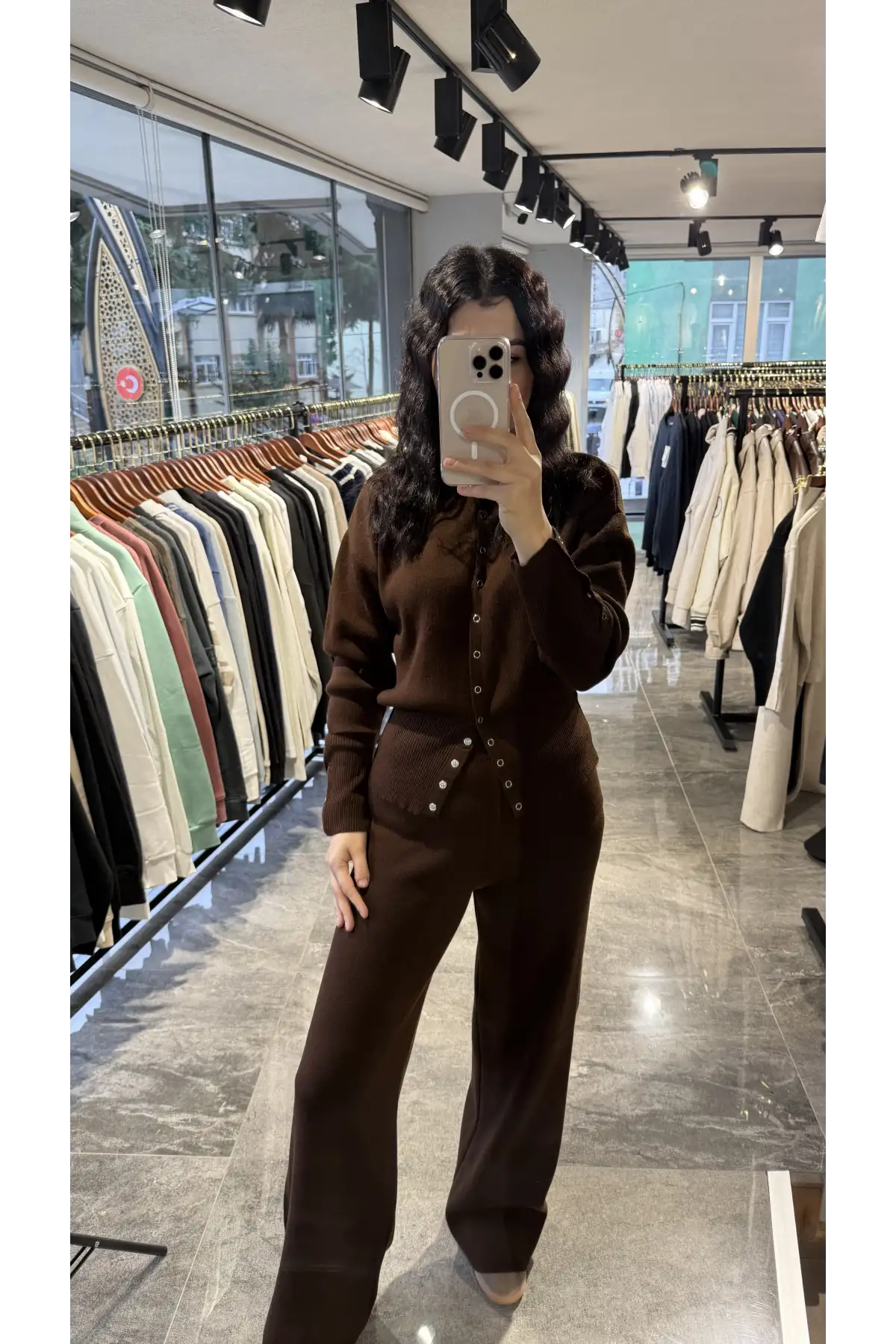 Kahverengi Triko Takım