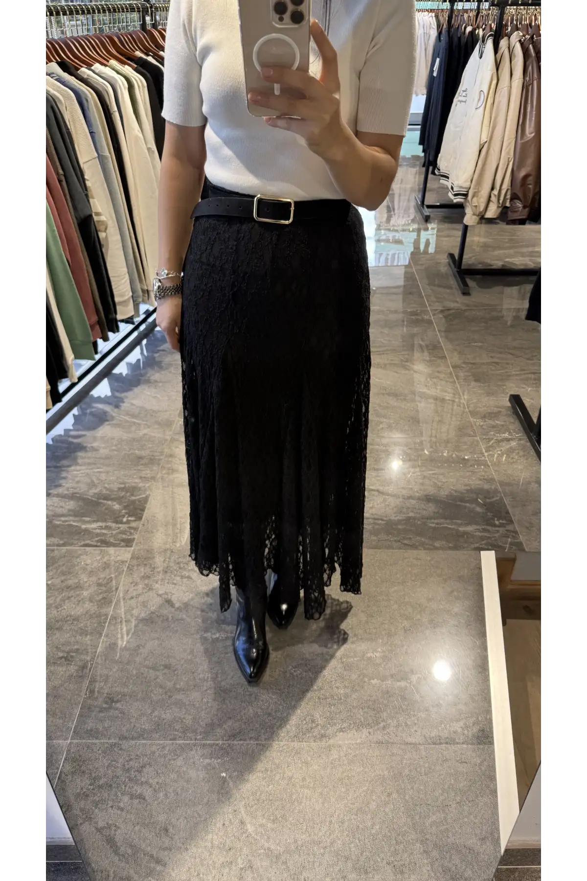 Siyah Astarlı Dantel Etek