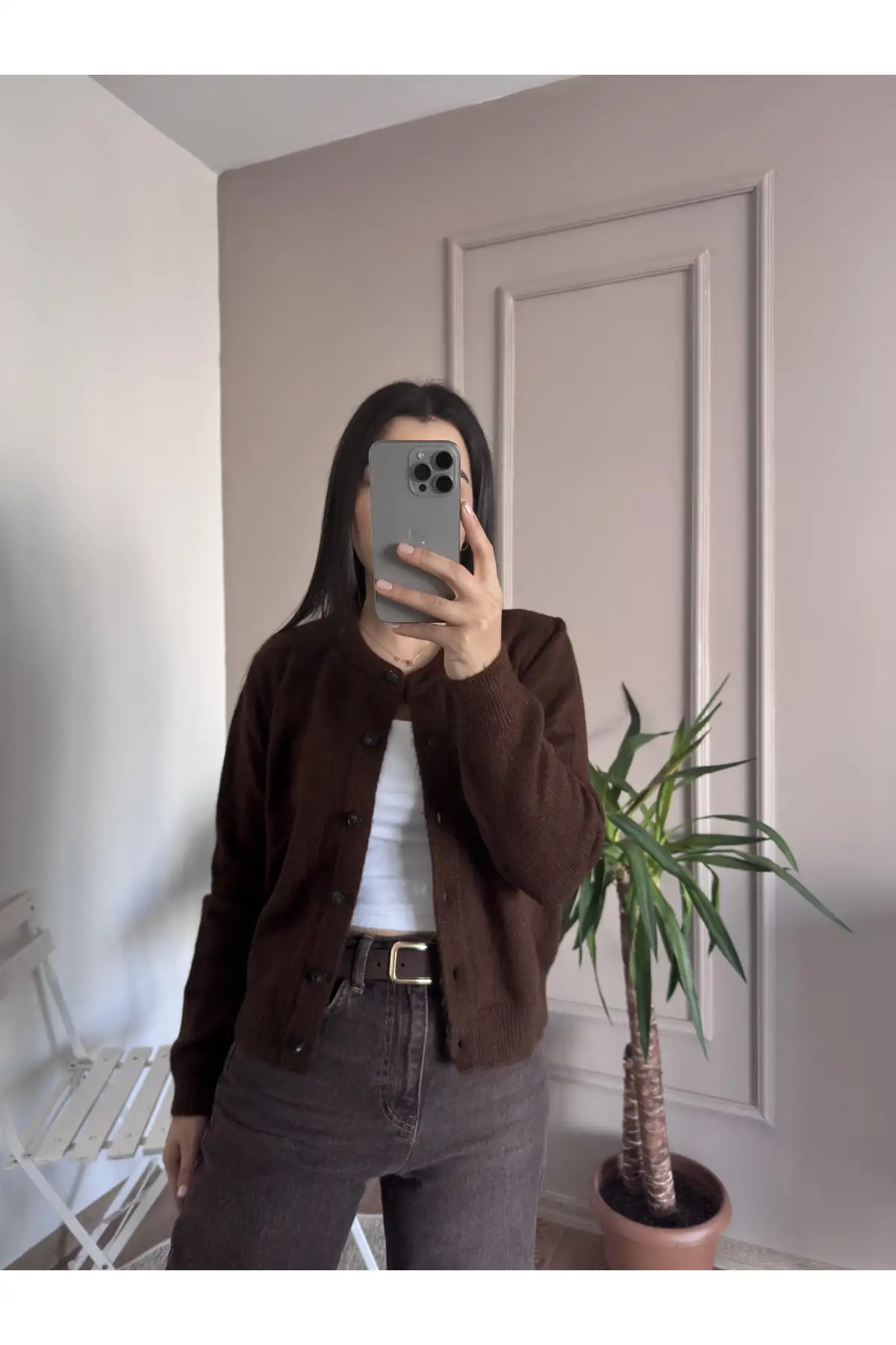 Düğmeli Yumoş Kahverengi Triko Hırka