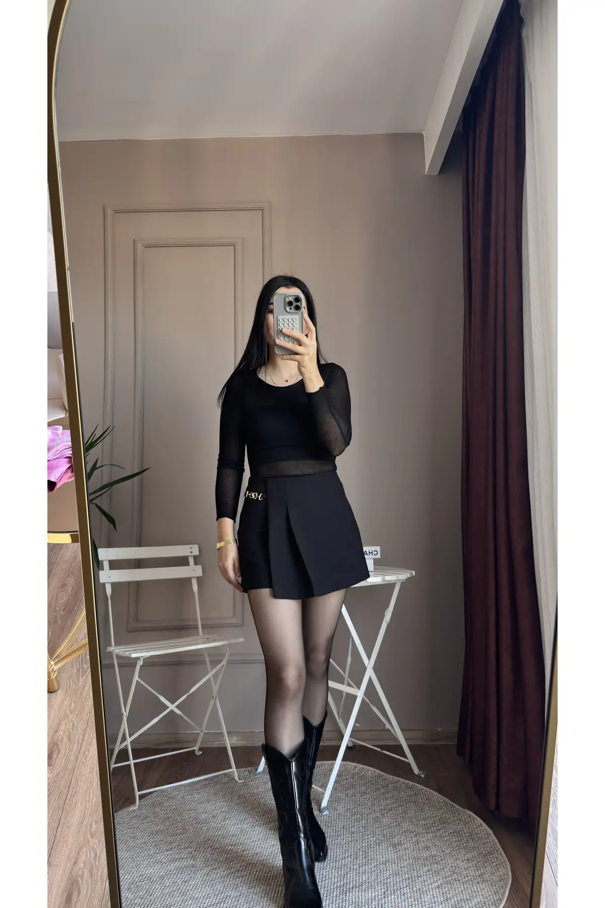 Zincir Detaylı Kumaş Siyah Şort Etek