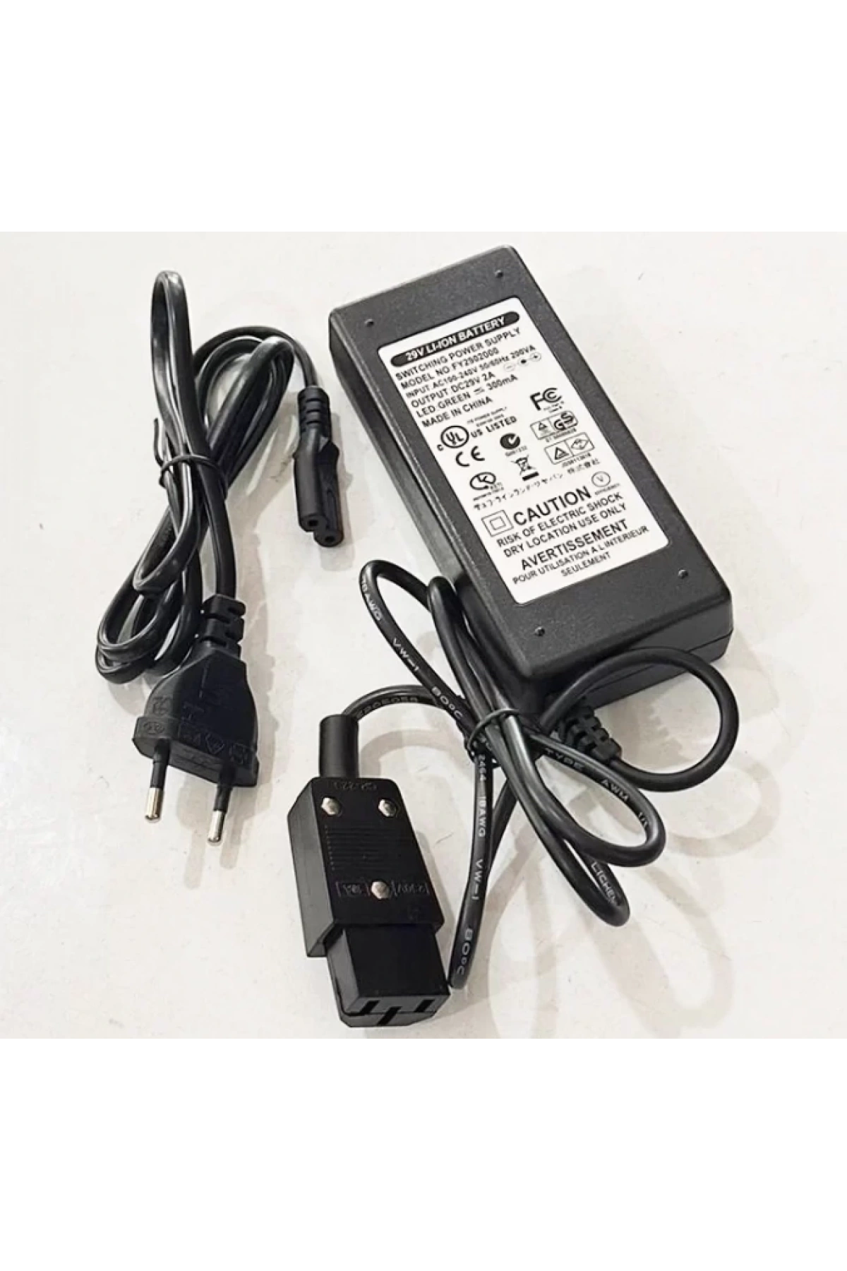 Ferrino Çay Toplama Makinesi 29V Li-Ion Şarj Aleti